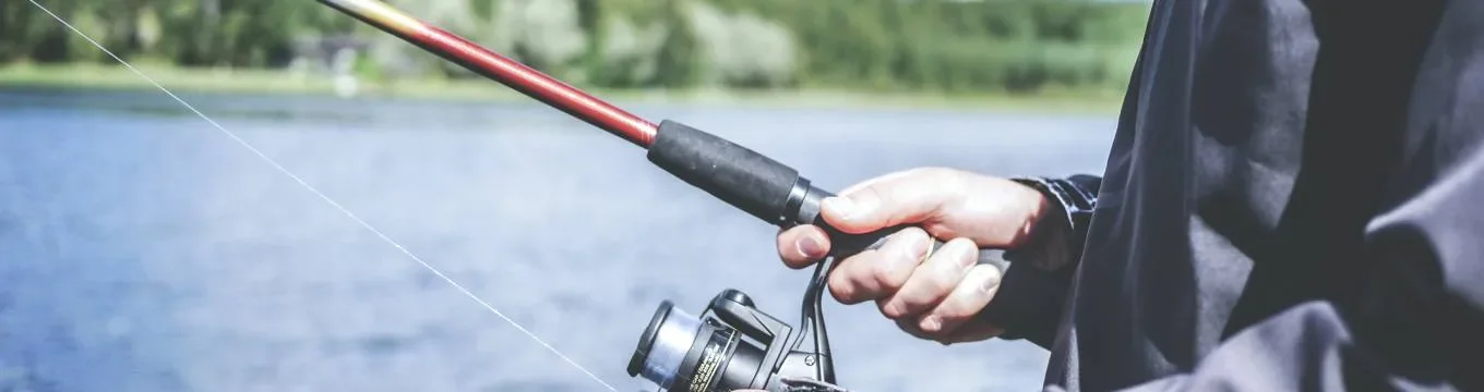 Fjällvy över Anarisets fiskevatten i Jämtland